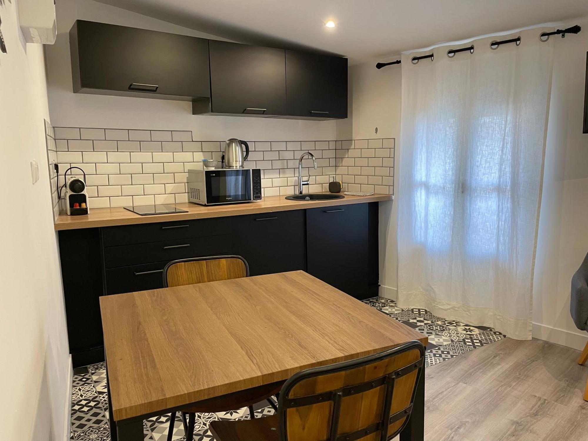 Appartements Arènes Romaines Béziers Chambre photo